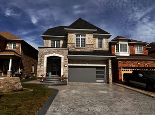 7538 Saint Barbara Blvd, Mississauga, ON L5W 0B6