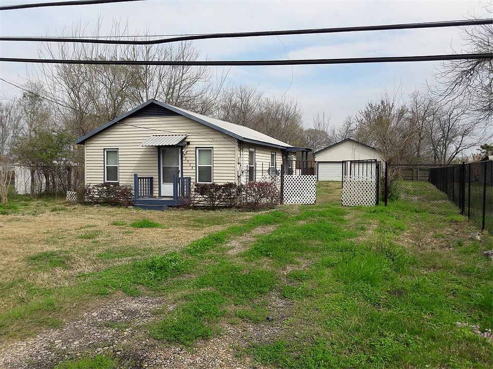 1st image of 9504 Sunnywood Dr