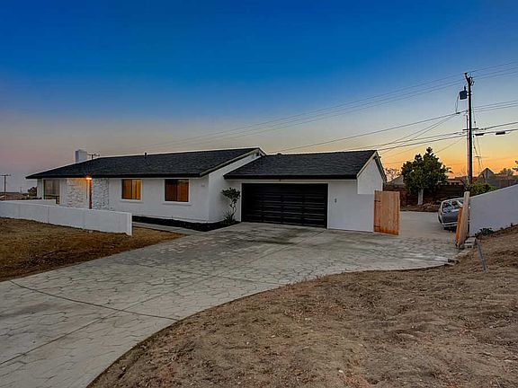 3rd image of 1023 Colina Vis
