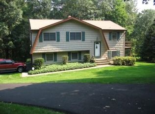 205 Mooney Rd, Flanders, NJ 07836