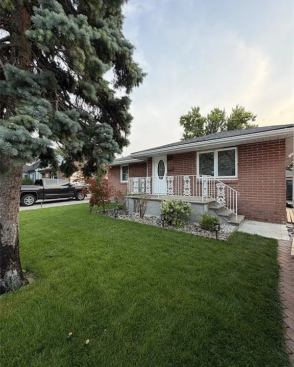 2509 Rossini Blvd #A