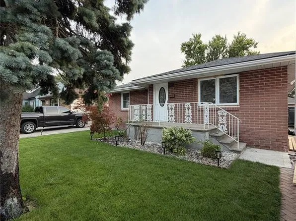 2509 Rossini Blvd #A, Windsor, ON N8W 4R2