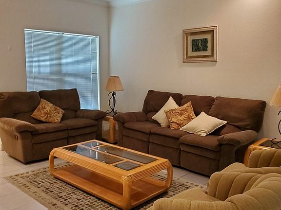 3rd image of 124 E Bahama St #5
