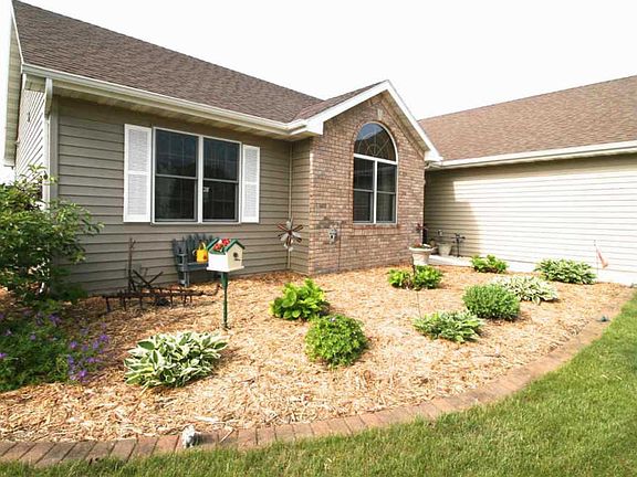 3rd image of 1308 Whispering Pines Ln