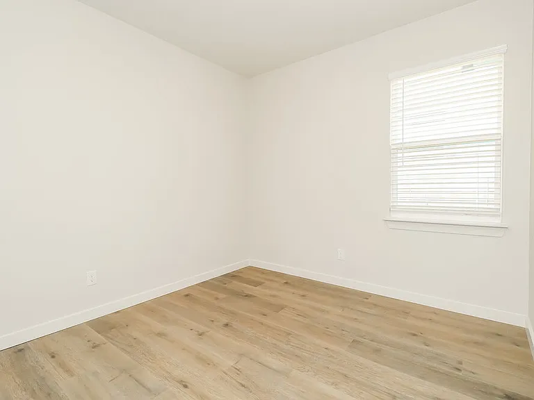 1508 Harvester Dr — Photo 13