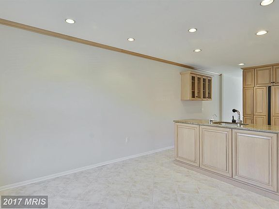 4th image of 7504 Coddle Harbor Ln