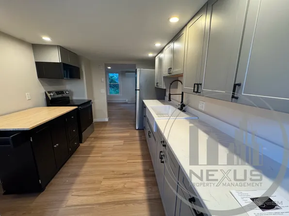 24 Alston Pl Unit B, Fitchburg, MA 01420