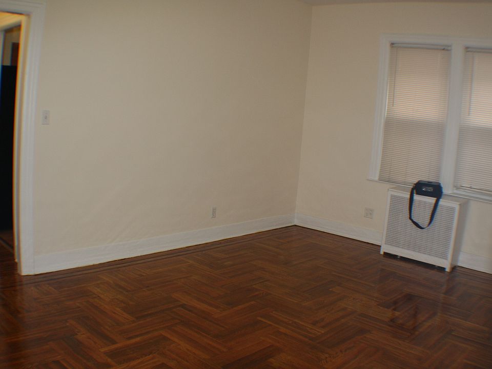 1st image of 7011 34th Ave APT 1B