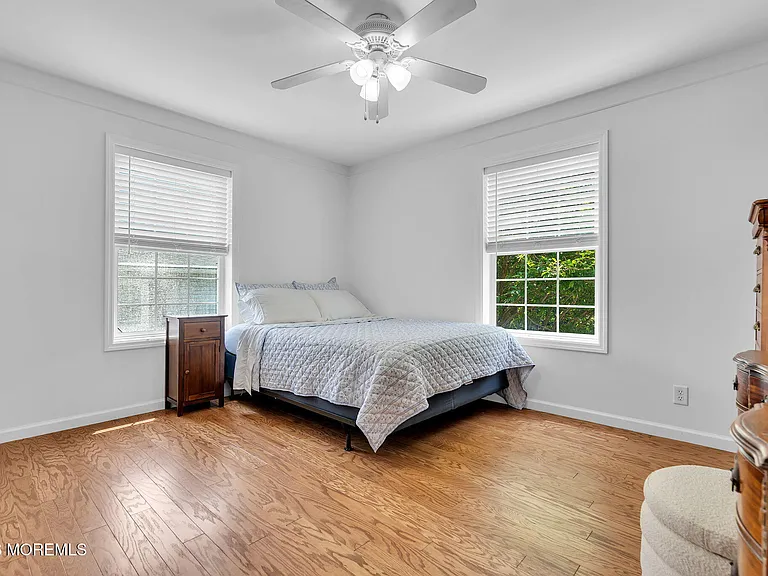 289 Osborne Ave — Photo 17