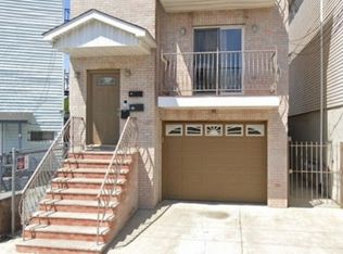 5 Long St, Jersey City, NJ 07305
