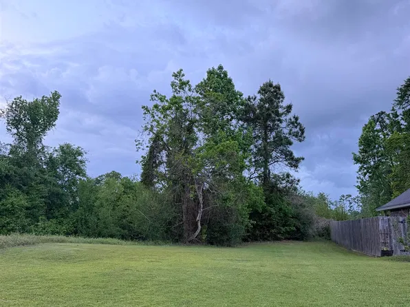 Ethel Dr, Lake Charles, LA 70611