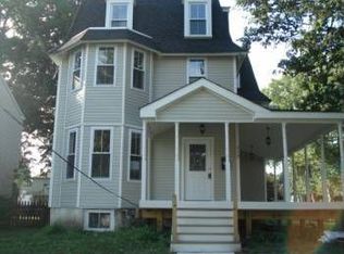 319 E Ridley Ave, Ridley Park, PA 19078