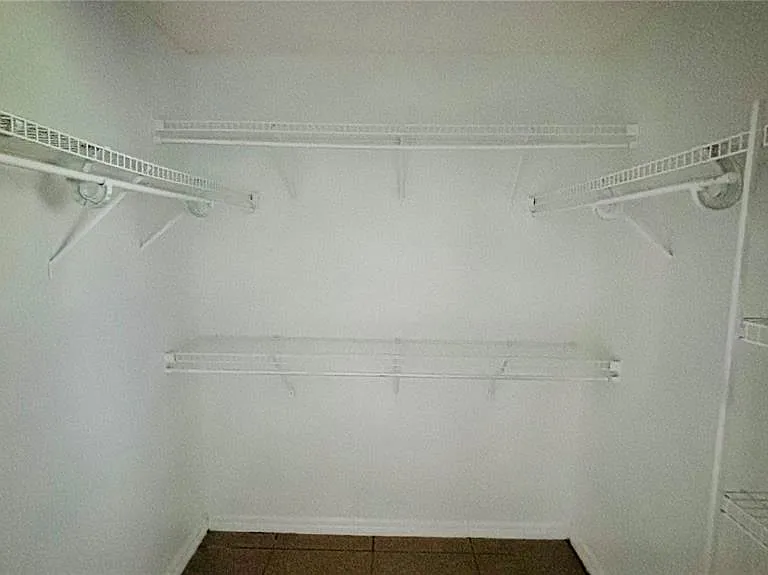 15937 Wilkinson Dr — Photo 10