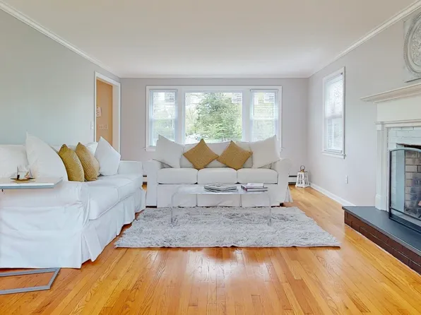 804 Still Hill Road, Hamden, CT 06518