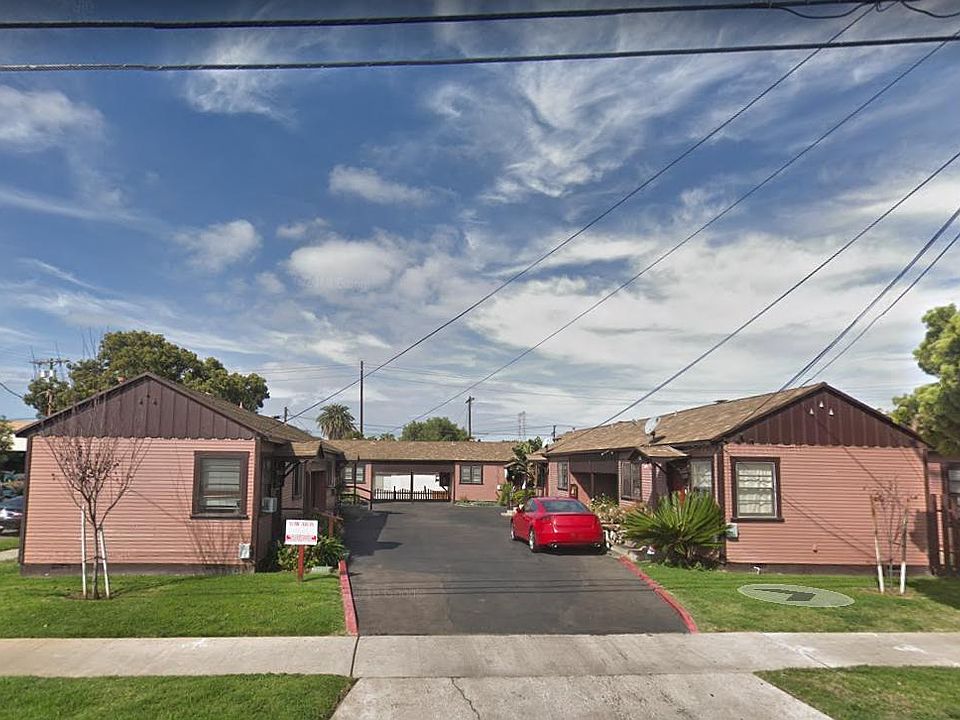 2nd image of 1414 Roosevelt Ave APT 11