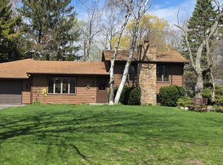 2012 Creek Ridge DRIVE, Racine, WI 53402
