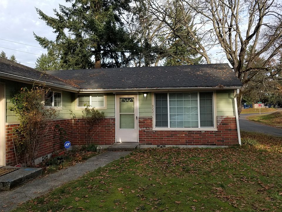 1st image of 9221 N Lake Dr SW