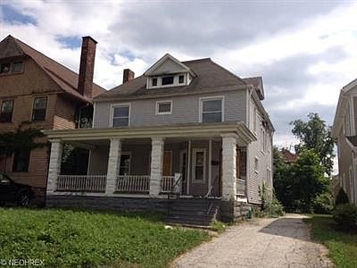1st image of 1858 Idlewood Ave