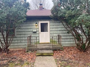 301 Hessel Blvd, Champaign, IL