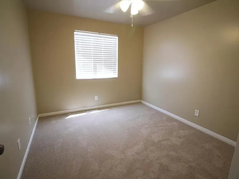 1638 N 25 E — Photo 14