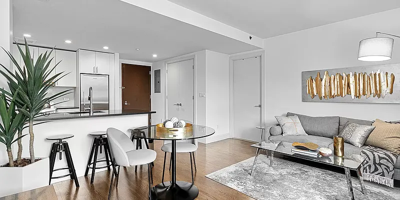 Rented by Compass | media 11