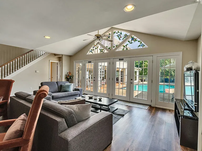 8402 Matthews Ln #1 — Photo 47