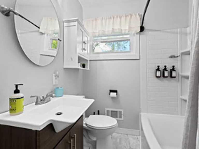 4612 Greenwood Dr — Photo 14