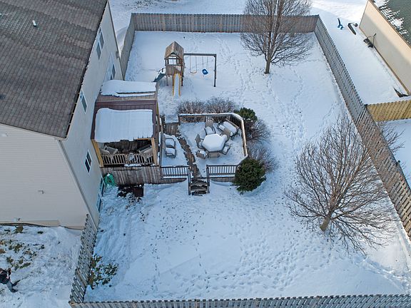 2nd image of 115 Evergreen Dr