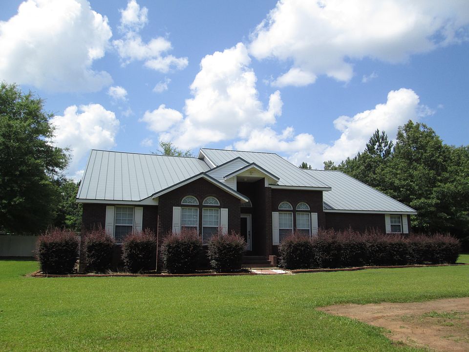 1st image of 105 Mergenschroer Dr