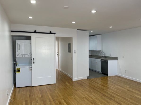 1104 Masselin Ave APT 4