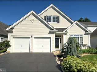 355 Blanketflower Ln, West Windsor, NJ 08550