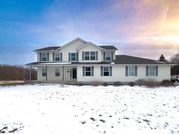 1562 Hanover Rd, Delaware, OH 43015