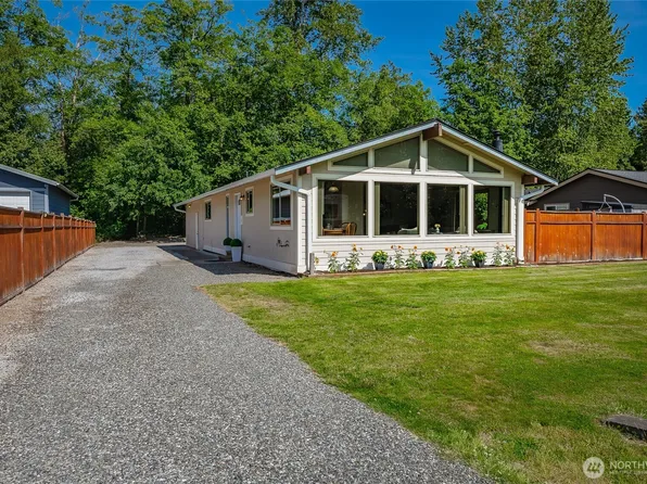 8380 Grouse Crescent Drive, Blaine, WA 98230