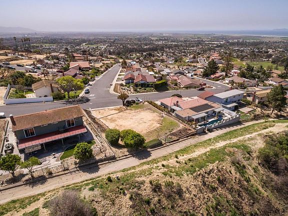 3rd image of 5485 Topa Topa Dr