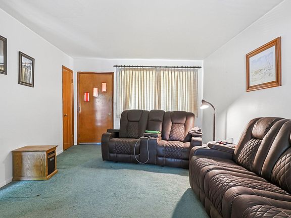 4th image of 313 S Rinker Avenue