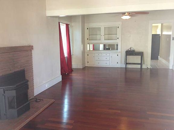 2nd image of 1325 N Wilson Ave