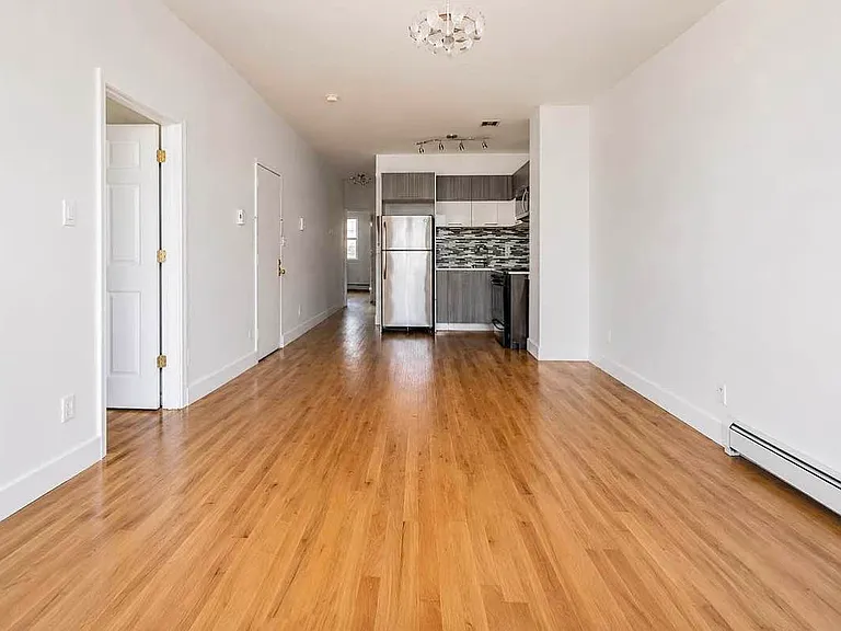804 Evergreen Ave #3A — Photo 1
