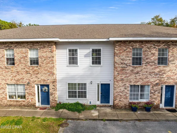 637 Gap Creek Dr, Fort Walton Beach, FL 32547