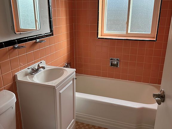 5th image of 8308 Barron St APT 10