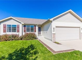 5165 NW 59th Ave, Johnston, IA 50131