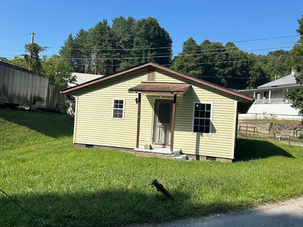 161 Mill Creek Rd, Raven, VA 24639