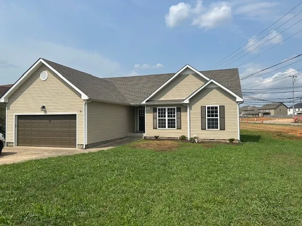3798 Bret Dr, Clarksville, TN 37040