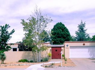 7013 Arroyo Del Oso Ave NE, Albuquerque, NM 87109