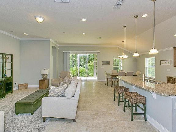 4th image of 102 Wayfare Ln