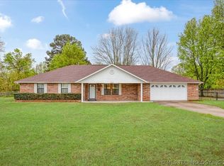 306 SE 4th St, Antlers, OK 74523