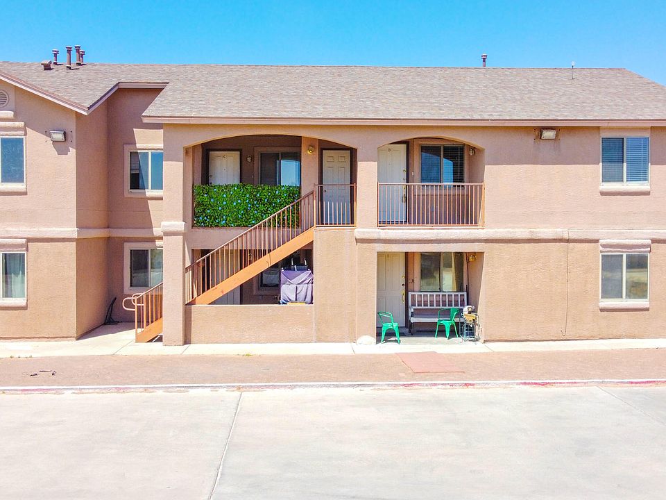 2nd image of 3404 Blue Earth Ln