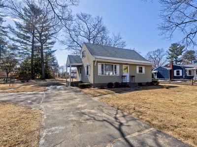 20 Southgate Ave, Westfield, MA, 01085