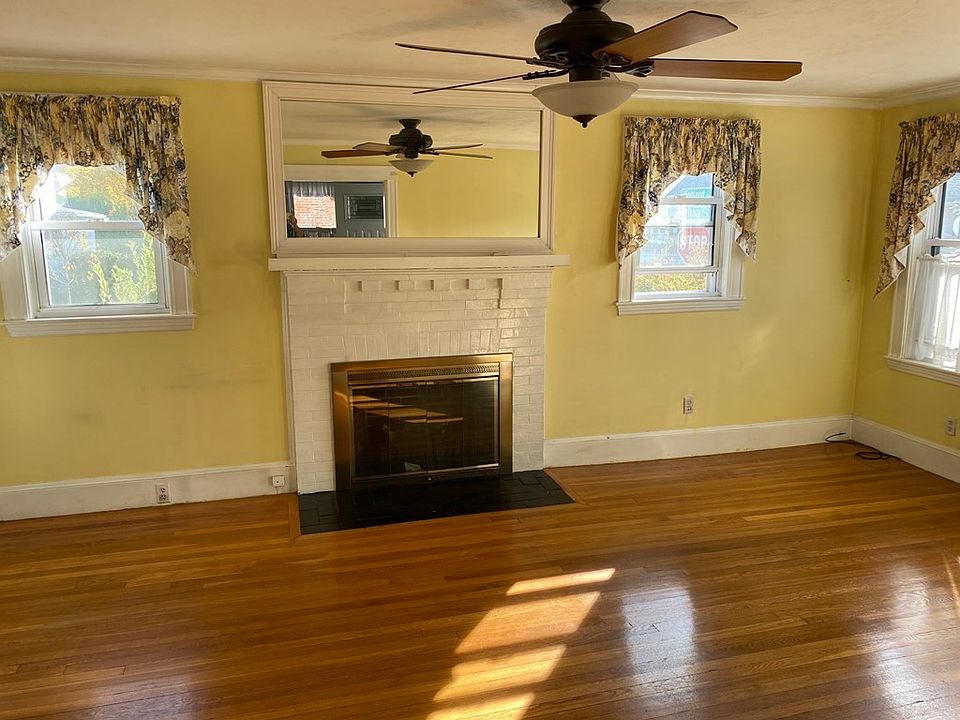 1st image of 98 Highland Ave #1