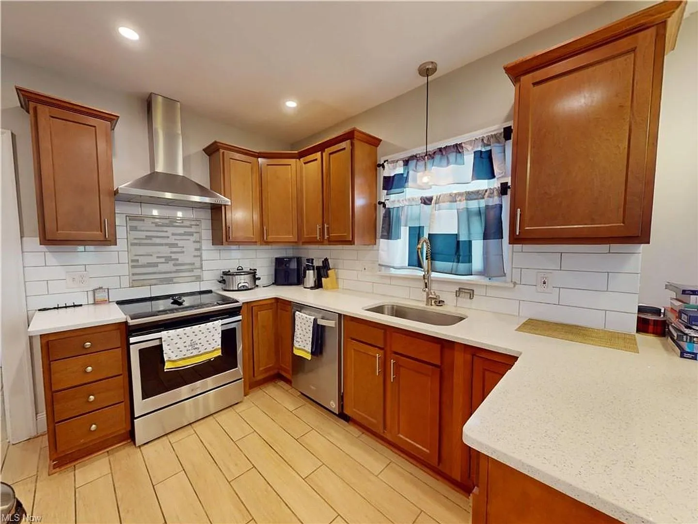 3423 Beechwood Ave — Photo 4
