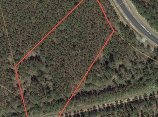 180 Garbacon Dr, Beaufort, NC 28516